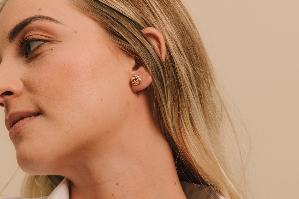 Aretes de oro nudo Aurana JoyerÌ_a M̩xico