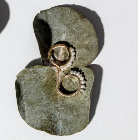 Arracadas de oro con perlas Aurana JoyerÌ_a